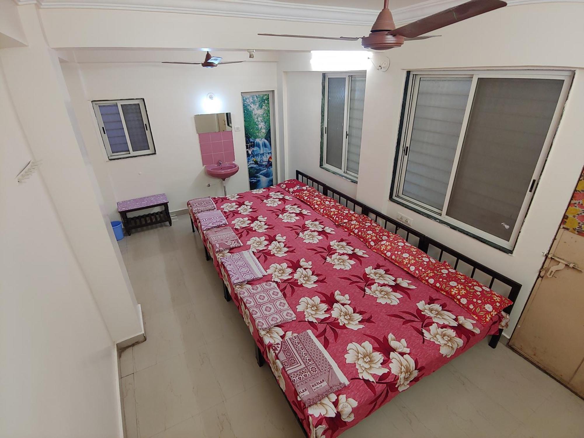 קולהאפור Ambai Guest House מראה חיצוני תמונה